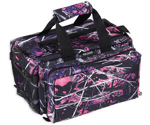Bulldog Muddy Girl Range Bag with Strap Pink Camo