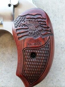 Bond Arms Patriot Handgun .45 LC/.410 2/rd Capacity 3" Barrel Silver with Rosewood Grip